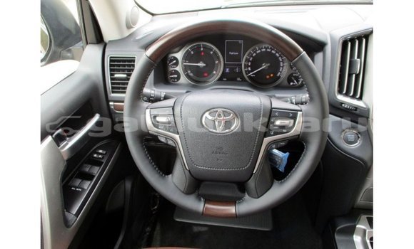 Buy Import Toyota Land Cruiser Black Car in Import - Dubai in Baa Buy Import Toyota Land Cruiser Black Car in Import - Dubai in Baa