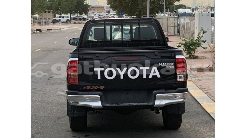 Big with watermark toyota hilux baa import dubai 2186