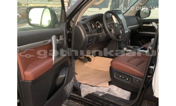 Buy Import Toyota Land Cruiser Black Car in Import - Dubai in Baa Buy Import Toyota Land Cruiser Black Car in Import - Dubai in Baa