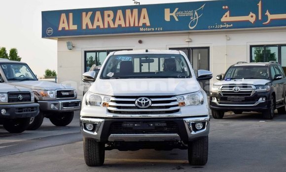 Buy Import Toyota Hilux White Car in Import - Dubai in Baa Buy Import Toyota Hilux White Car in Import - Dubai in Baa