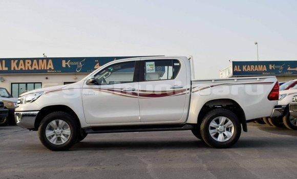Buy Import Toyota Hilux White Car in Import - Dubai in Baa Buy Import Toyota Hilux White Car in Import - Dubai in Baa