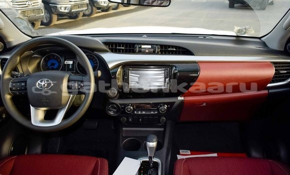 Buy Import Toyota Hilux White Car in Import - Dubai in Baa Buy Import Toyota Hilux White Car in Import - Dubai in Baa