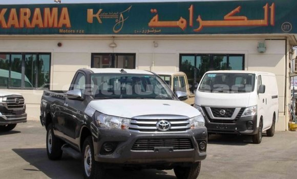 Buy Import Toyota Hilux Other Car in Import - Dubai in Baa Buy Import Toyota Hilux Other Car in Import - Dubai in Baa