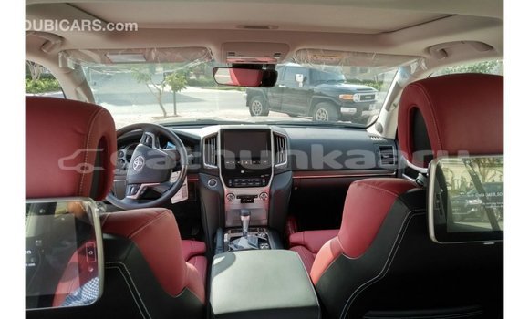 Buy Import Toyota Land Cruiser Black Car in Import - Dubai in Baa Buy Import Toyota Land Cruiser Black Car in Import - Dubai in Baa