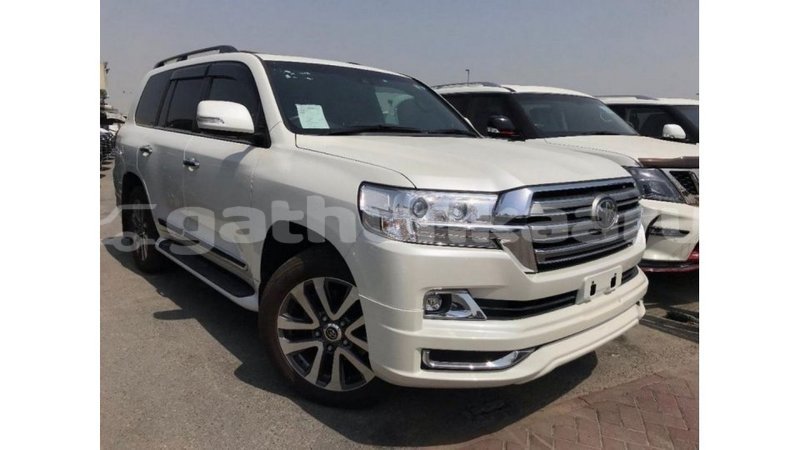 Big with watermark toyota land cruiser baa import dubai 2196