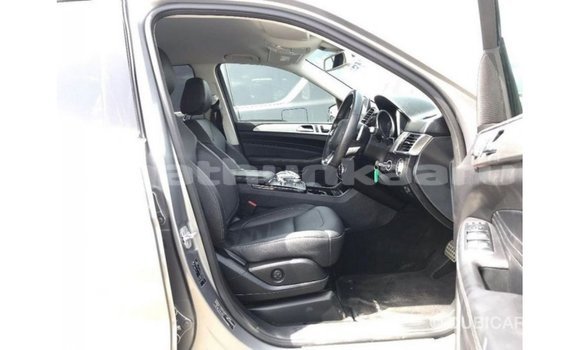 Buy Import Mercedes-Benz 250 Other Car in Import - Dubai in Baa Buy Import Mercedes-Benz 250 Other Car in Import - Dubai in Baa