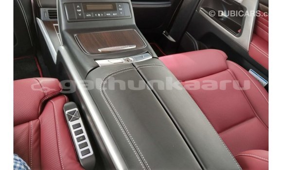 Buy Import Toyota Land Cruiser Black Car in Import - Dubai in Baa Buy Import Toyota Land Cruiser Black Car in Import - Dubai in Baa