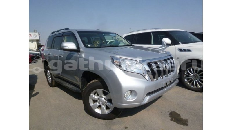 Big with watermark toyota prado baa import dubai 2199