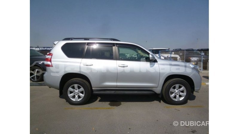 Big with watermark toyota prado baa import dubai 2199