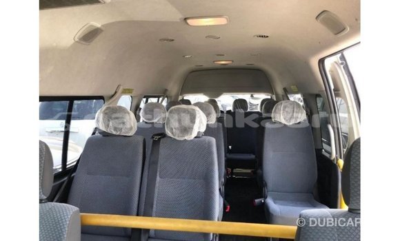 Buy Import Toyota Hiace White Car in Import - Dubai in Baa Buy Import Toyota Hiace White Car in Import - Dubai in Baa