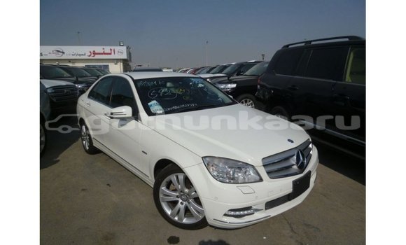 Buy Import Mercedes-Benz 200 White Car in Import - Dubai in Baa Buy Import Mercedes-Benz 200 White Car in Import - Dubai in Baa