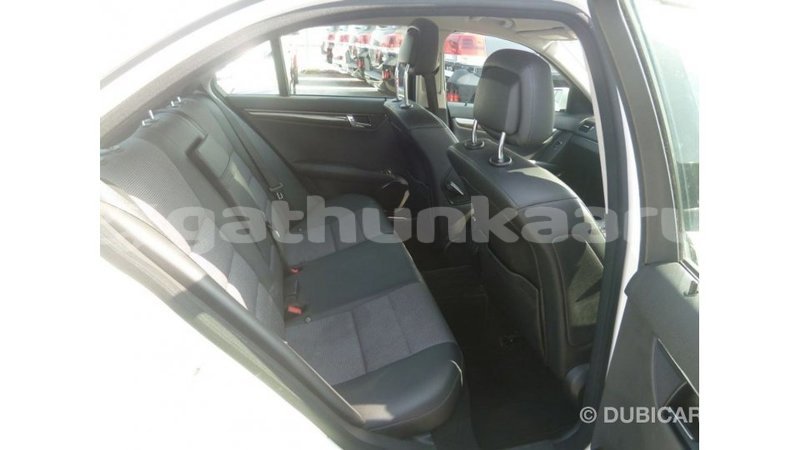 Big with watermark mercedes benz 200 baa import dubai 2210