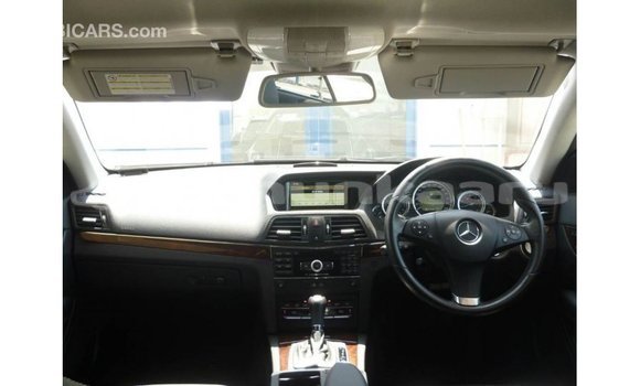 Buy Import Mercedes-Benz 250 Black Car in Import - Dubai in Baa Buy Import Mercedes-Benz 250 Black Car in Import - Dubai in Baa