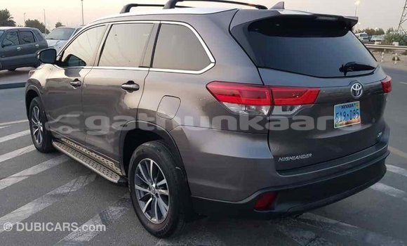 Buy Import Toyota Highlander Other Car in Import - Dubai in Baa Buy Import Toyota Highlander Other Car in Import - Dubai in Baa