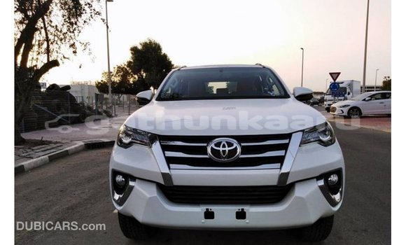 Buy Import Toyota Fortuner White Car in Import - Dubai in Baa Buy Import Toyota Fortuner White Car in Import - Dubai in Baa