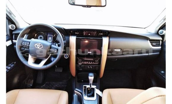 Buy Import Toyota Fortuner White Car in Import - Dubai in Baa Buy Import Toyota Fortuner White Car in Import - Dubai in Baa