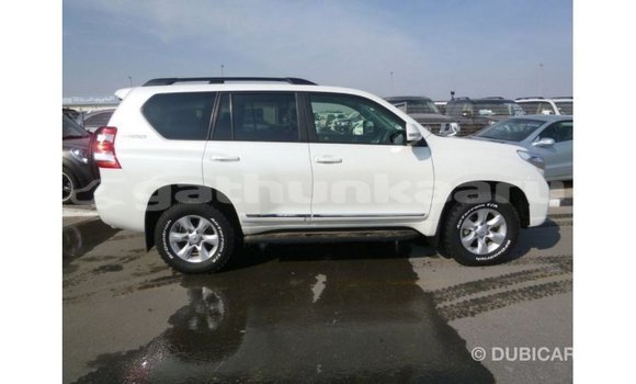 Buy Import Toyota Prado White Car in Import - Dubai in Baa Buy Import Toyota Prado White Car in Import - Dubai in Baa