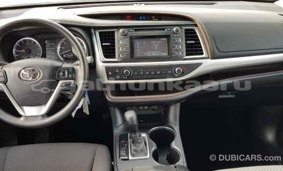 Buy Import Toyota Highlander Brown Car in Import - Dubai in Baa Buy Import Toyota Highlander Brown Car in Import - Dubai in Baa