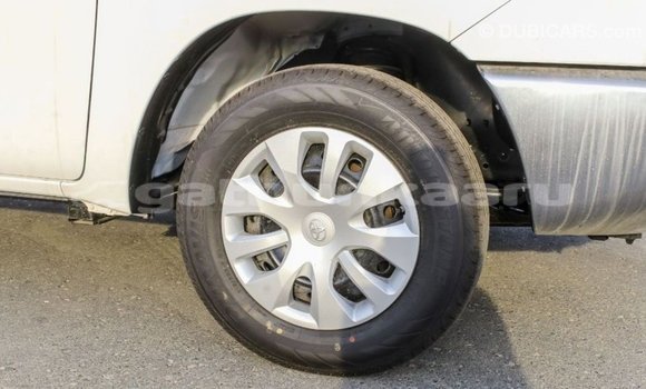 Buy Import Toyota Hilux White Car in Import - Dubai in Baa Buy Import Toyota Hilux White Car in Import - Dubai in Baa