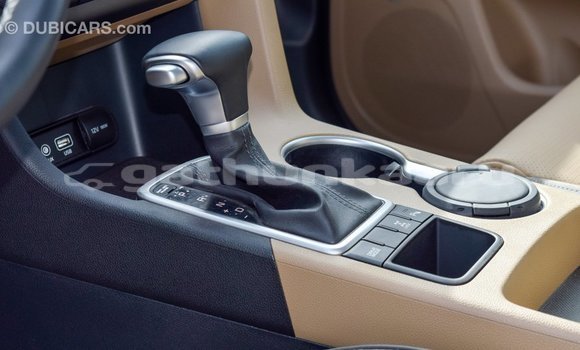 Buy Import Kia Sportage White Car in Import - Dubai in Baa Buy Import Kia Sportage White Car in Import - Dubai in Baa