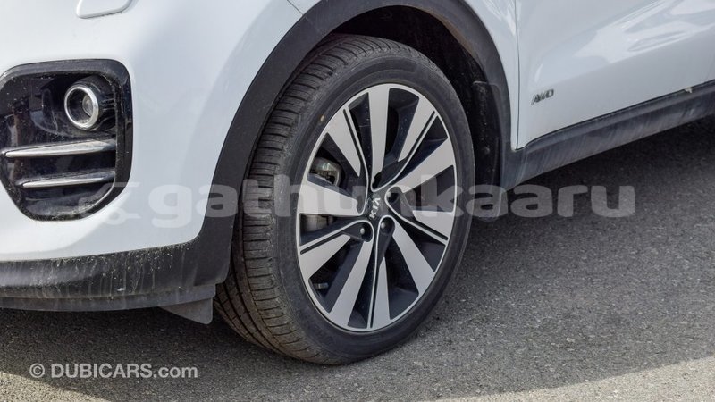 Big with watermark kia sportage baa import dubai 2231