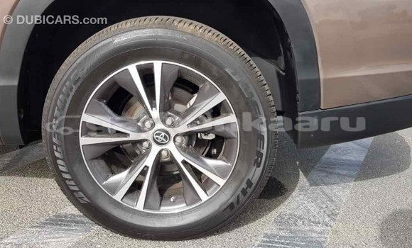 Buy Import Toyota Highlander Brown Car in Import - Dubai in Baa Buy Import Toyota Highlander Brown Car in Import - Dubai in Baa