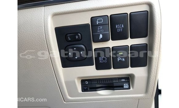 Buy Import Toyota Land Cruiser White Car in Import - Dubai in Baa Buy Import Toyota Land Cruiser White Car in Import - Dubai in Baa