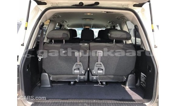 Buy Import Toyota Land Cruiser White Car in Import - Dubai in Baa Buy Import Toyota Land Cruiser White Car in Import - Dubai in Baa