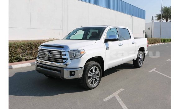 Buy Import Toyota Tundra White Car in Import - Dubai in Baa Buy Import Toyota Tundra White Car in Import - Dubai in Baa