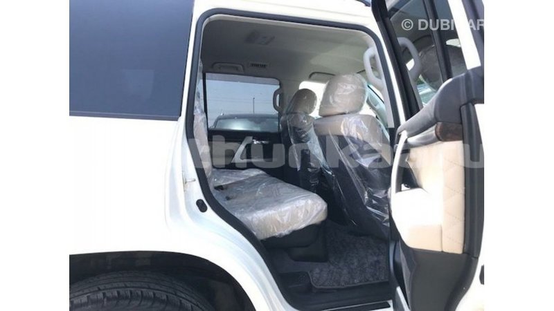 Big with watermark toyota land cruiser baa import dubai 2243