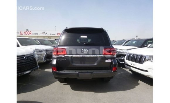 Buy Import Toyota Land Cruiser Other Car in Import - Dubai in Baa Buy Import Toyota Land Cruiser Other Car in Import - Dubai in Baa