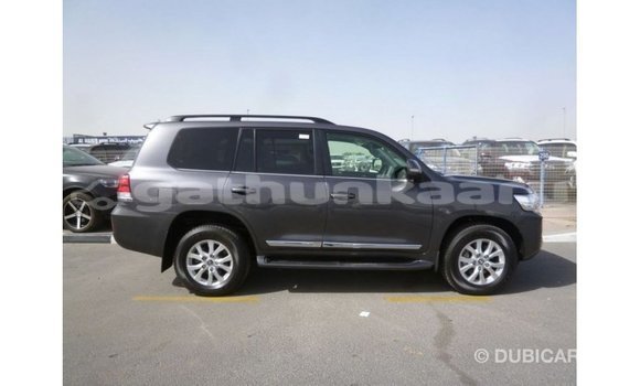 Buy Import Toyota Land Cruiser Other Car in Import - Dubai in Baa Buy Import Toyota Land Cruiser Other Car in Import - Dubai in Baa