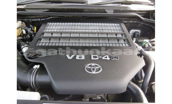Buy Import Toyota Land Cruiser Other Car in Import - Dubai in Baa Buy Import Toyota Land Cruiser Other Car in Import - Dubai in Baa