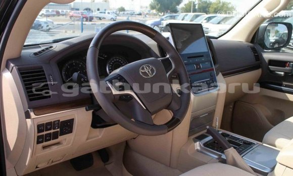 Buy Import Toyota Land Cruiser Black Car in Import - Dubai in Baa Buy Import Toyota Land Cruiser Black Car in Import - Dubai in Baa