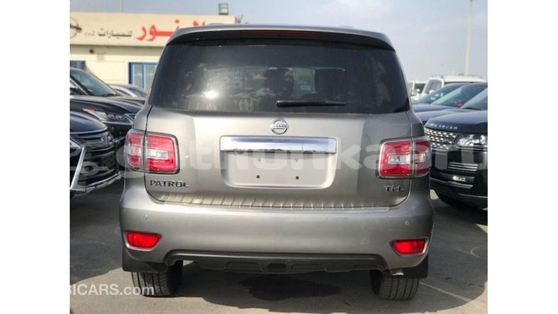 Big with watermark nissan patrol baa import dubai 2256