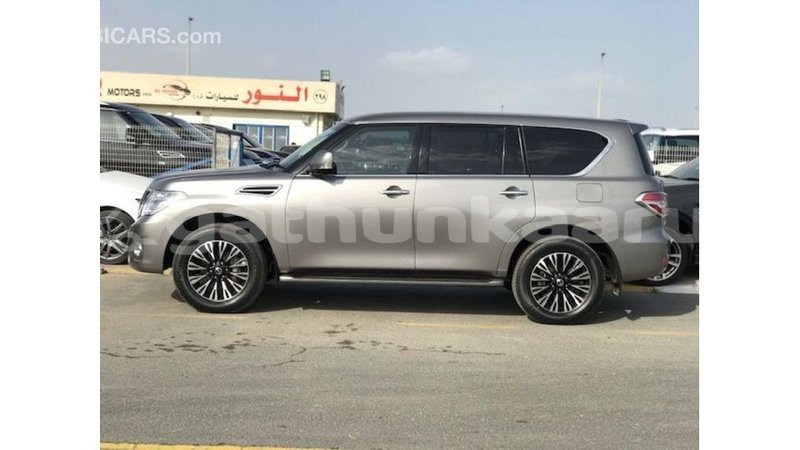 Big with watermark nissan patrol baa import dubai 2256