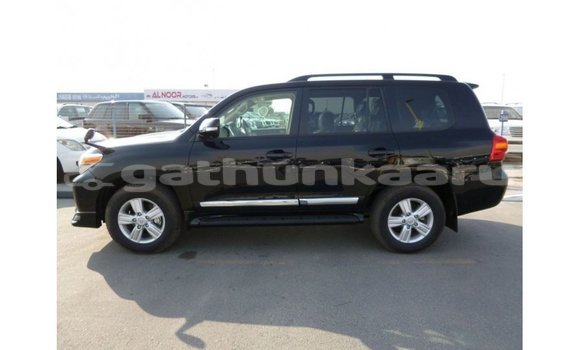 Buy Import Toyota Land Cruiser Black Car in Import - Dubai in Baa Buy Import Toyota Land Cruiser Black Car in Import - Dubai in Baa