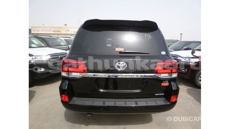 Big with watermark toyota land cruiser baa import dubai 2258