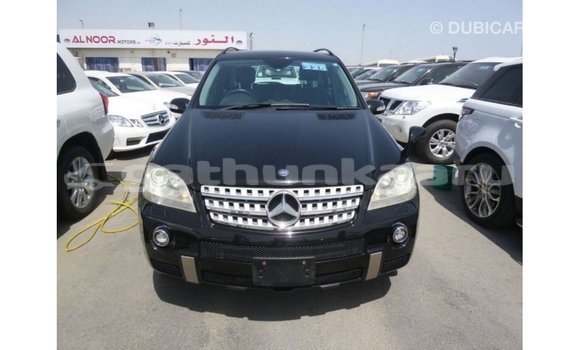 Buy Import Mercedes-Benz 190 Black Car in Import - Dubai in Baa Buy Import Mercedes-Benz 190 Black Car in Import - Dubai in Baa