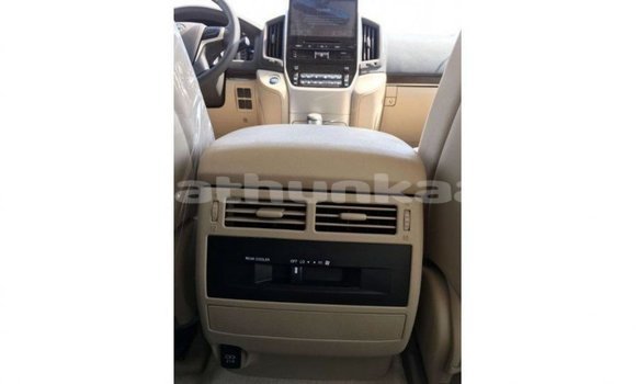 Buy Import Toyota Land Cruiser Black Car in Import - Dubai in Baa Buy Import Toyota Land Cruiser Black Car in Import - Dubai in Baa