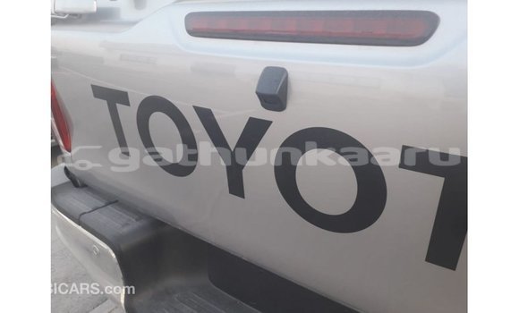 Buy Import Toyota Hilux Other Car in Import - Dubai in Baa Buy Import Toyota Hilux Other Car in Import - Dubai in Baa
