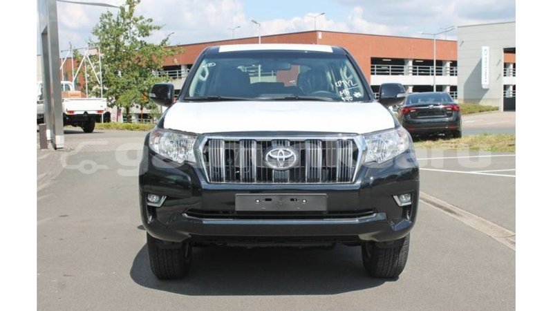 Big with watermark toyota prado baa import dubai 2266