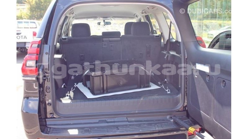 Big with watermark toyota prado baa import dubai 2266