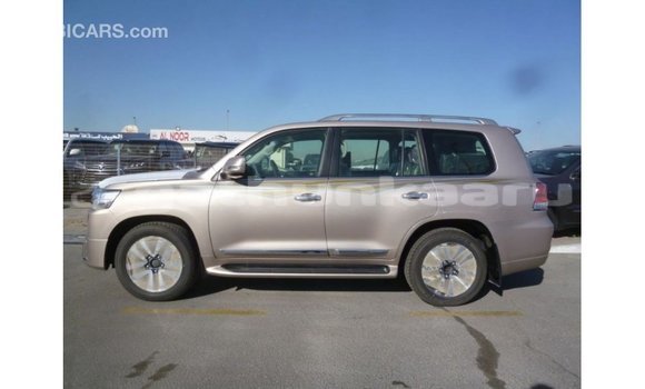 Buy Import Toyota Land Cruiser Other Car in Import - Dubai in Baa Buy Import Toyota Land Cruiser Other Car in Import - Dubai in Baa