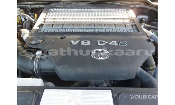 Buy Import Toyota Land Cruiser Other Car in Import - Dubai in Baa Buy Import Toyota Land Cruiser Other Car in Import - Dubai in Baa