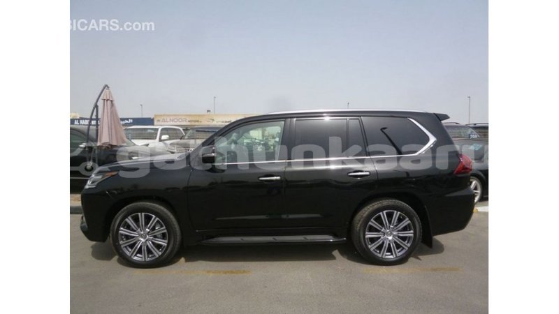 Big with watermark lexus lx baa import dubai 2273
