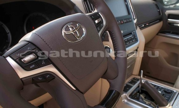 Buy Import Toyota Land Cruiser White Car in Import - Dubai in Baa Buy Import Toyota Land Cruiser White Car in Import - Dubai in Baa