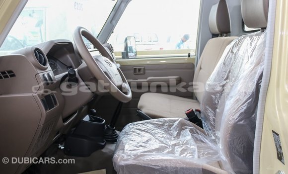Buy Import Toyota Land Cruiser Beige Car in Import - Dubai in Baa Buy Import Toyota Land Cruiser Beige Car in Import - Dubai in Baa