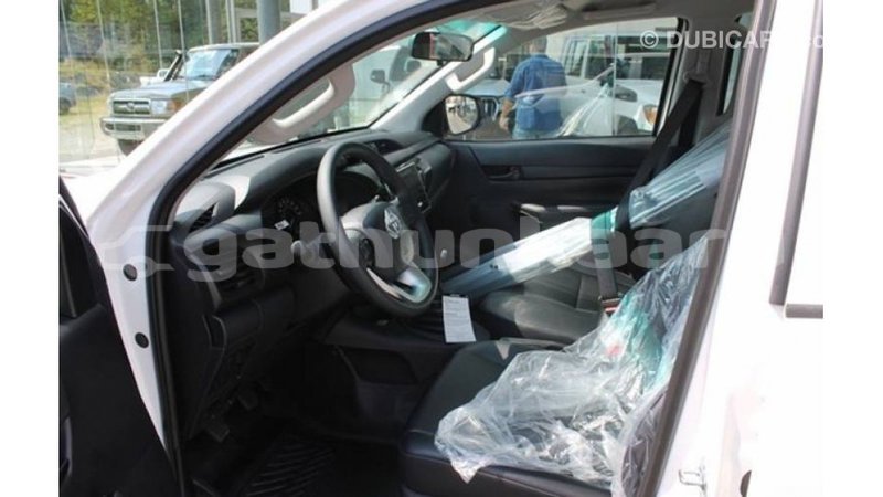 Big with watermark toyota hilux baa import dubai 2286