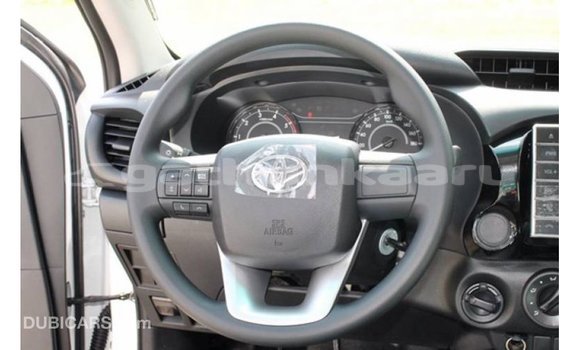 Buy Import Toyota Hilux White Car in Import - Dubai in Baa Buy Import Toyota Hilux White Car in Import - Dubai in Baa